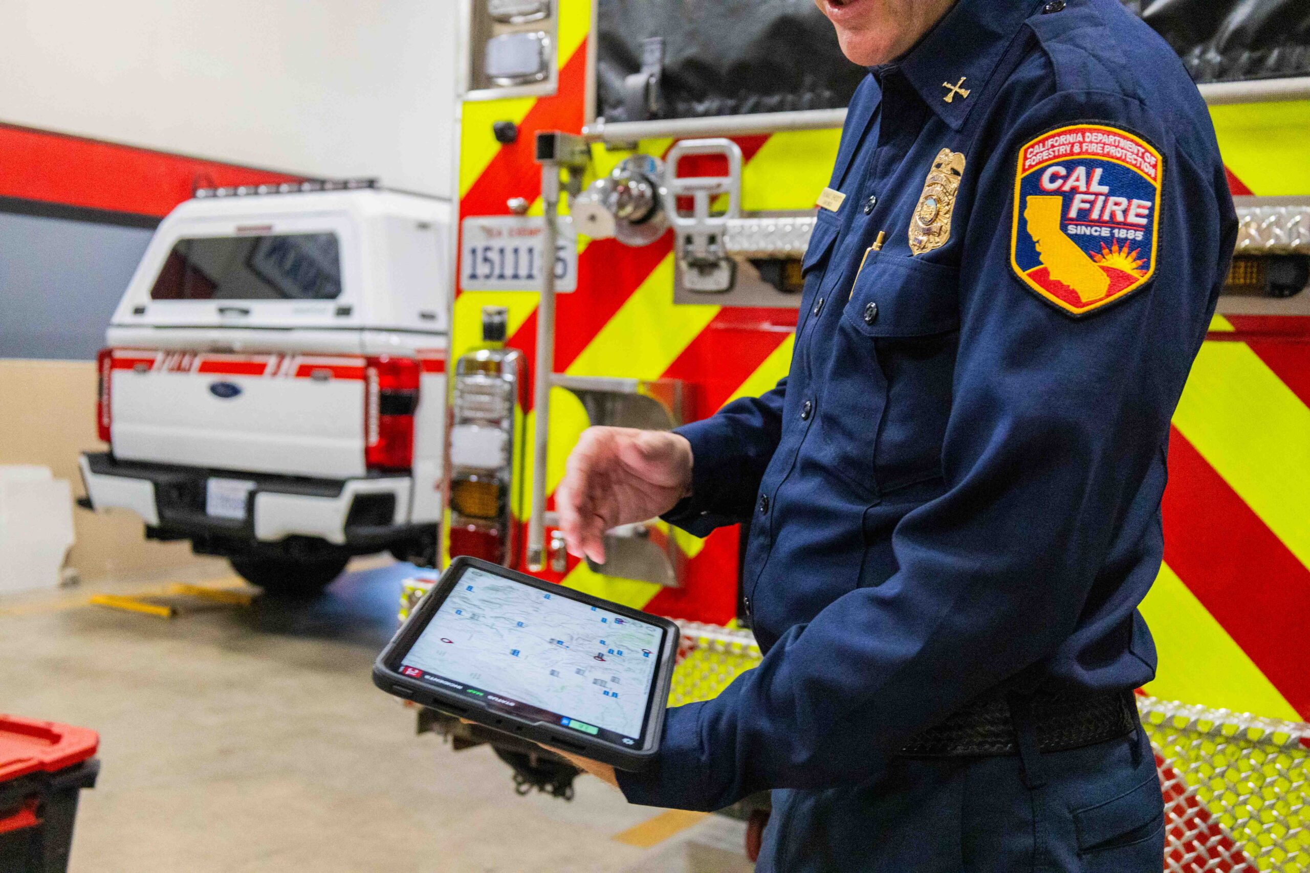 Bridging The Gap: Learn the 5 ways leading fire agencies are moving from legacy to contemporary technology— and creating seamless connectivity