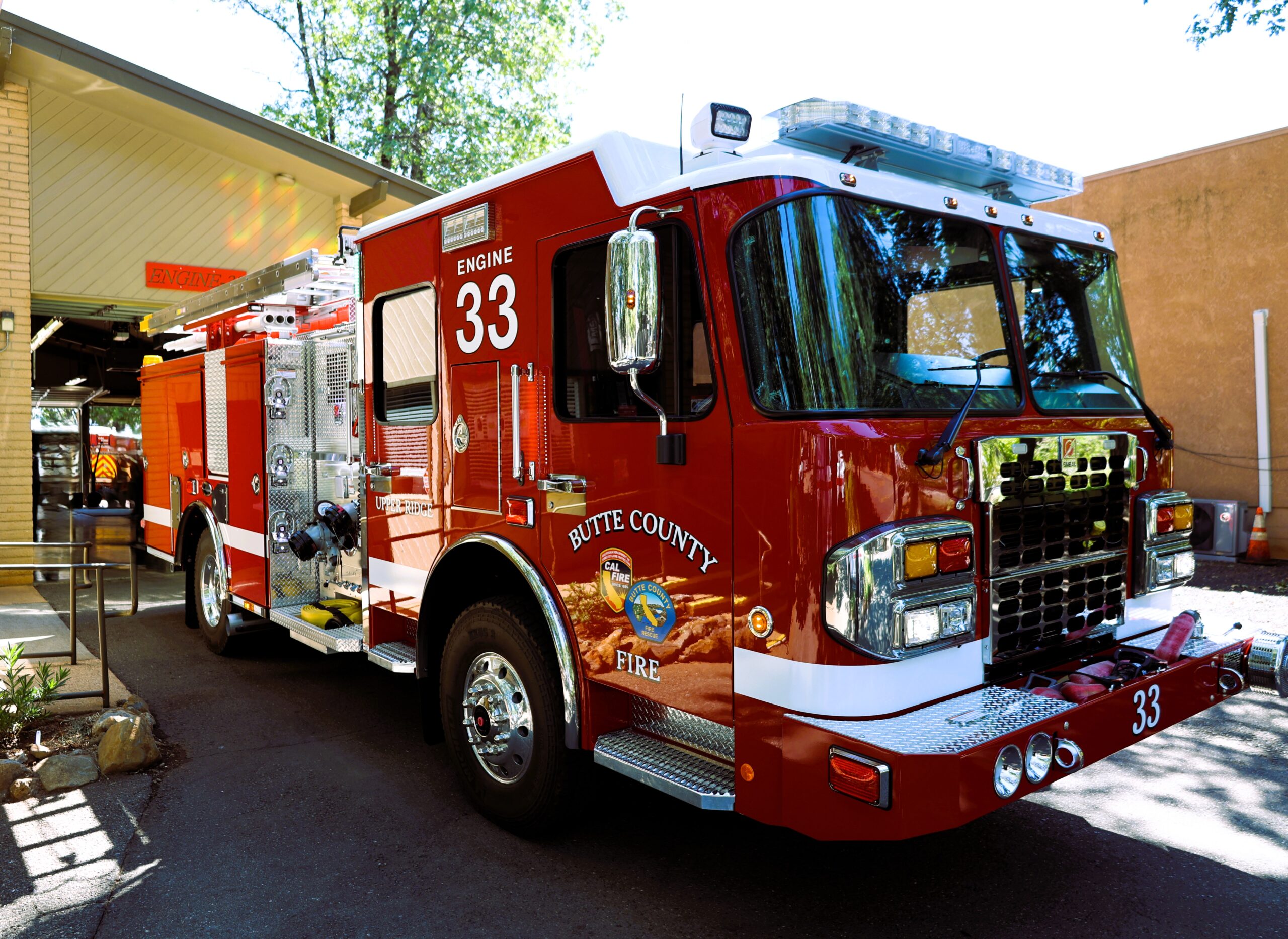 Butte County CA fire department engine outfitted with RadioMobile AVL technology